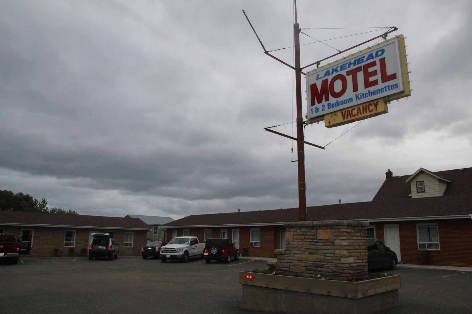 Lakehead Motelサンダーベイ エクステリア 写真
